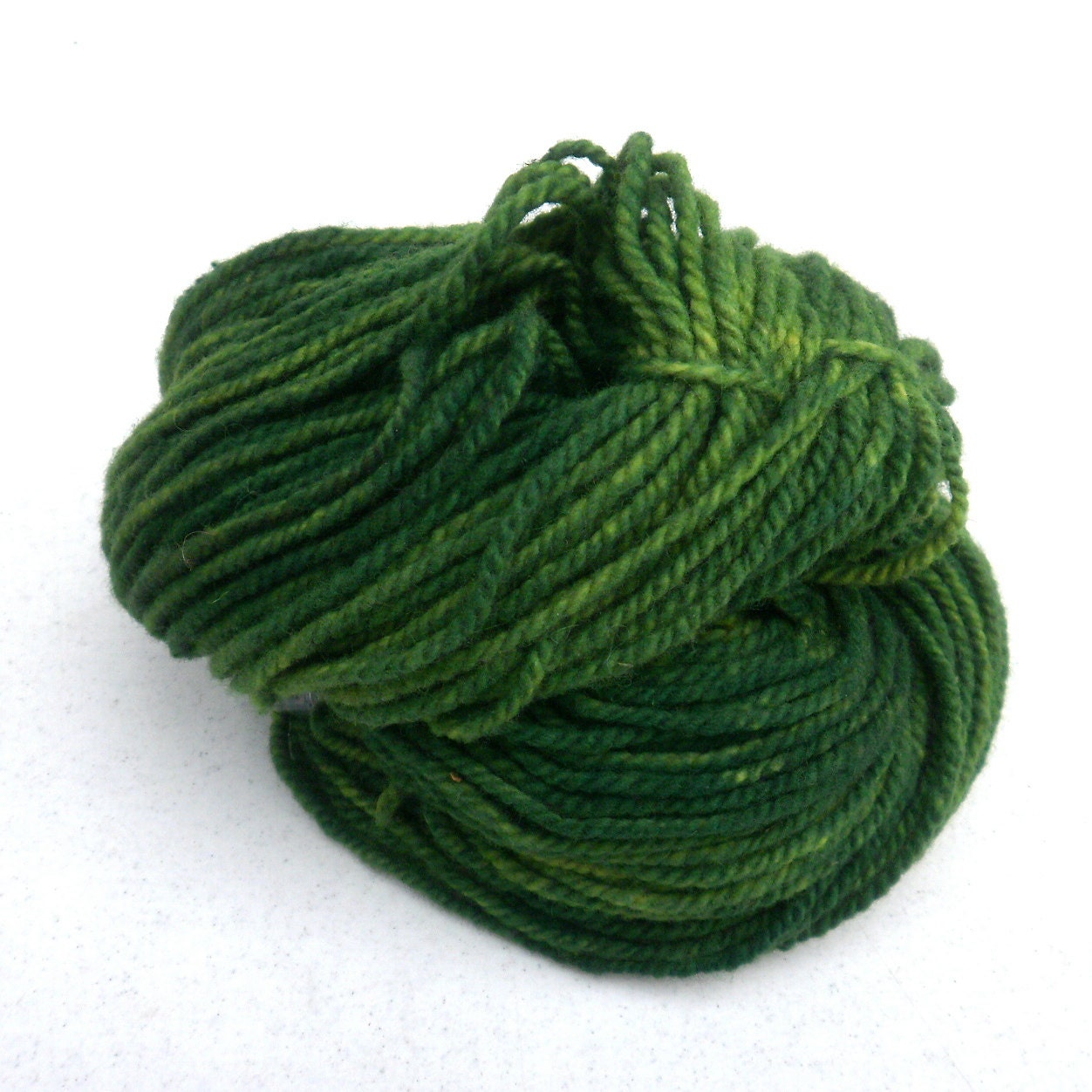 Wool Yarn -- Aran Weight -- Moss Green -- 4.6 oz