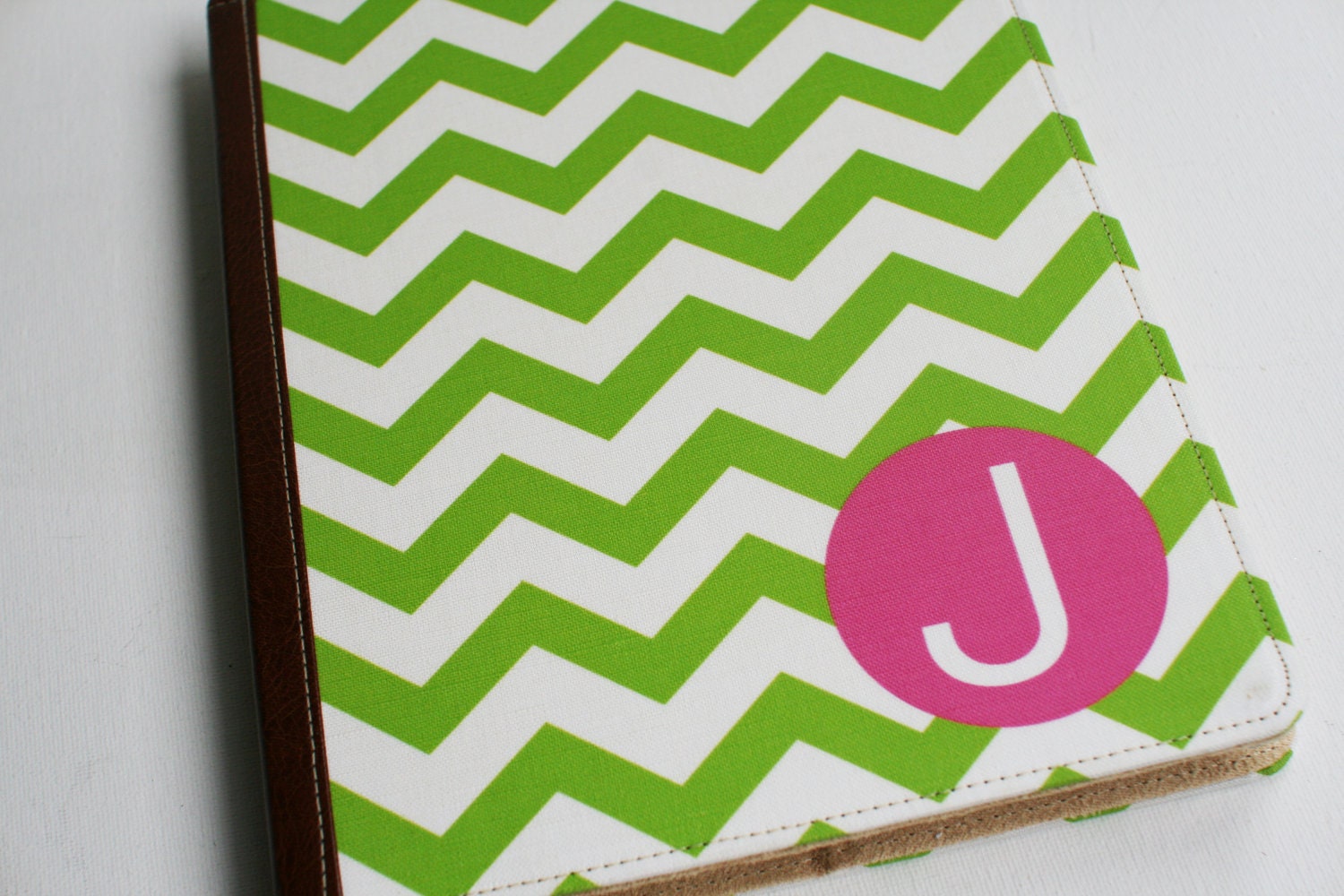 Personalized iPad Case - custom printed fabric - "chevron dot design" Il_570xn