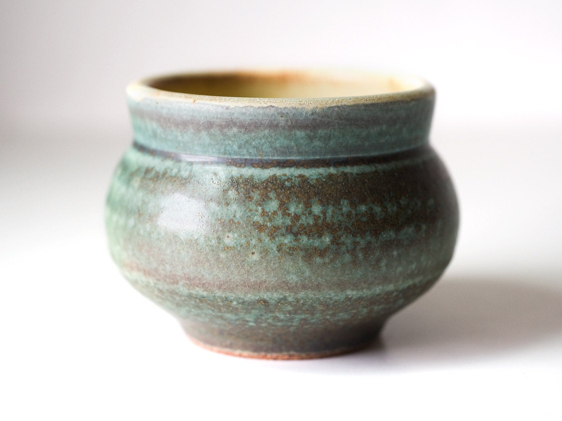 Mint Cup, Stoneware, 12 Ounces