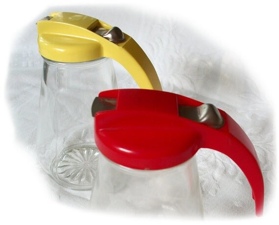 Items similar to vintage diner syrup dispenser maple syrup server