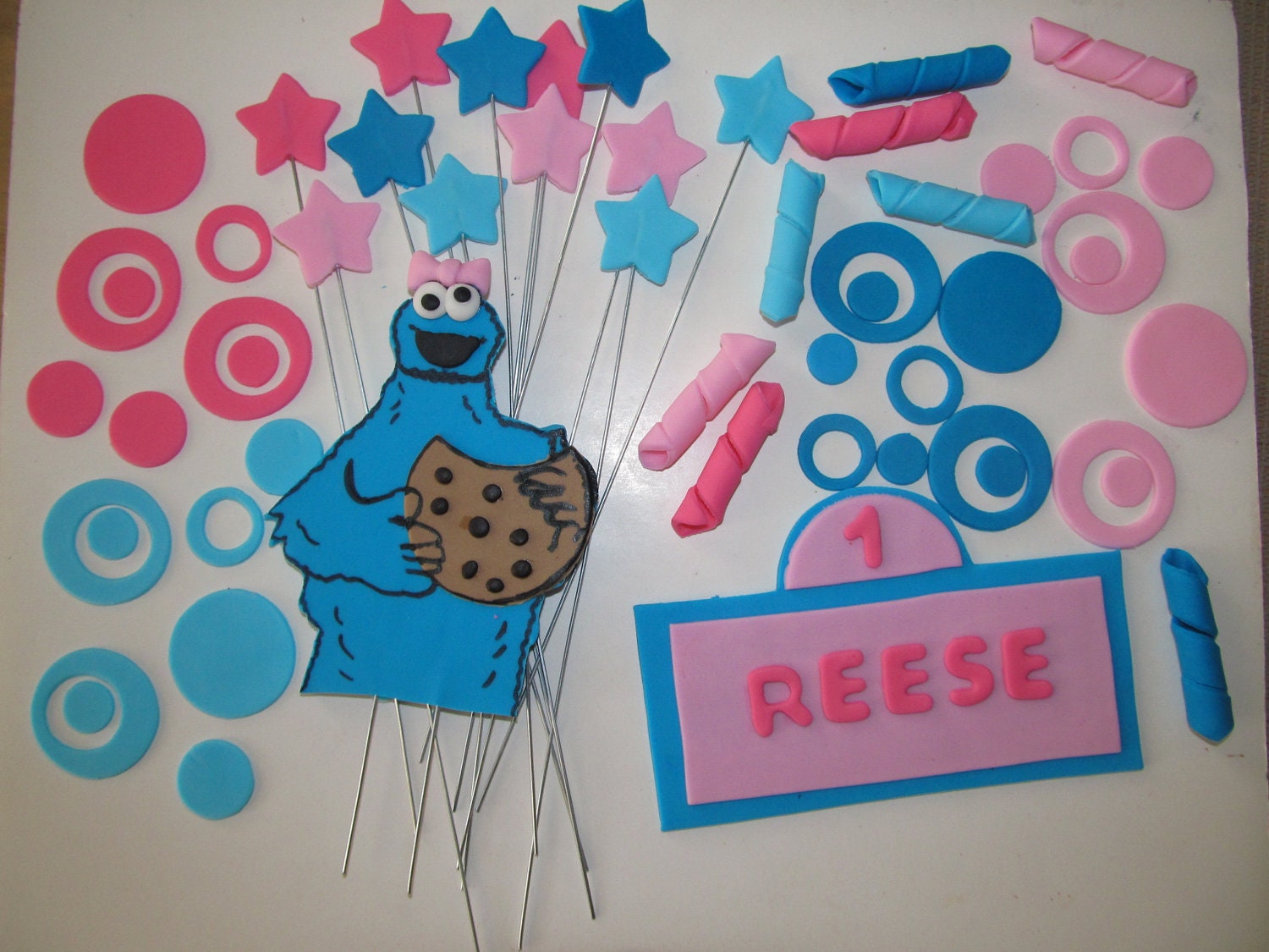 Cookie Monster Decorations