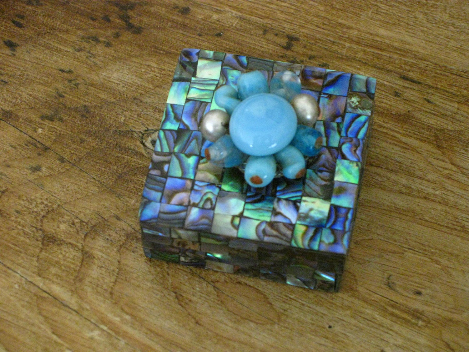 Shell inlay Pill or Trinket box