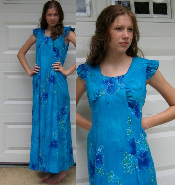 Vintage BLUE HIBISCUS DRESS by Hukilau Fashions1960s