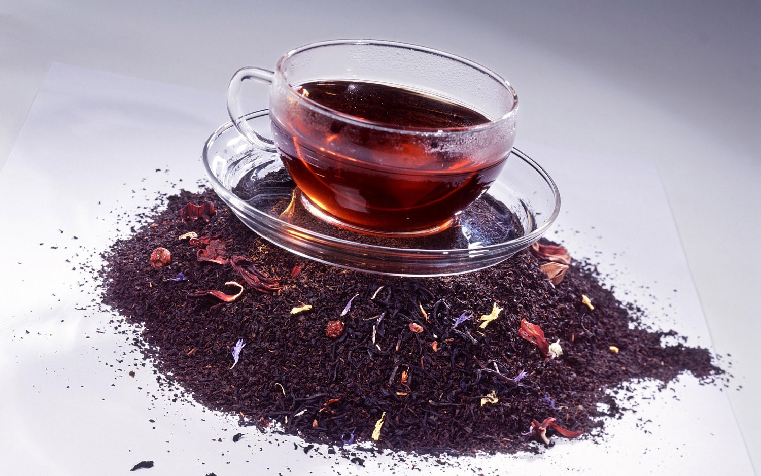 Tea Teabags Buyers Choice Tea Sampler in a Gift Tin You Choose 15 Great Flavors 5 Bags of Hand Blended Tea each 75 Bags in all