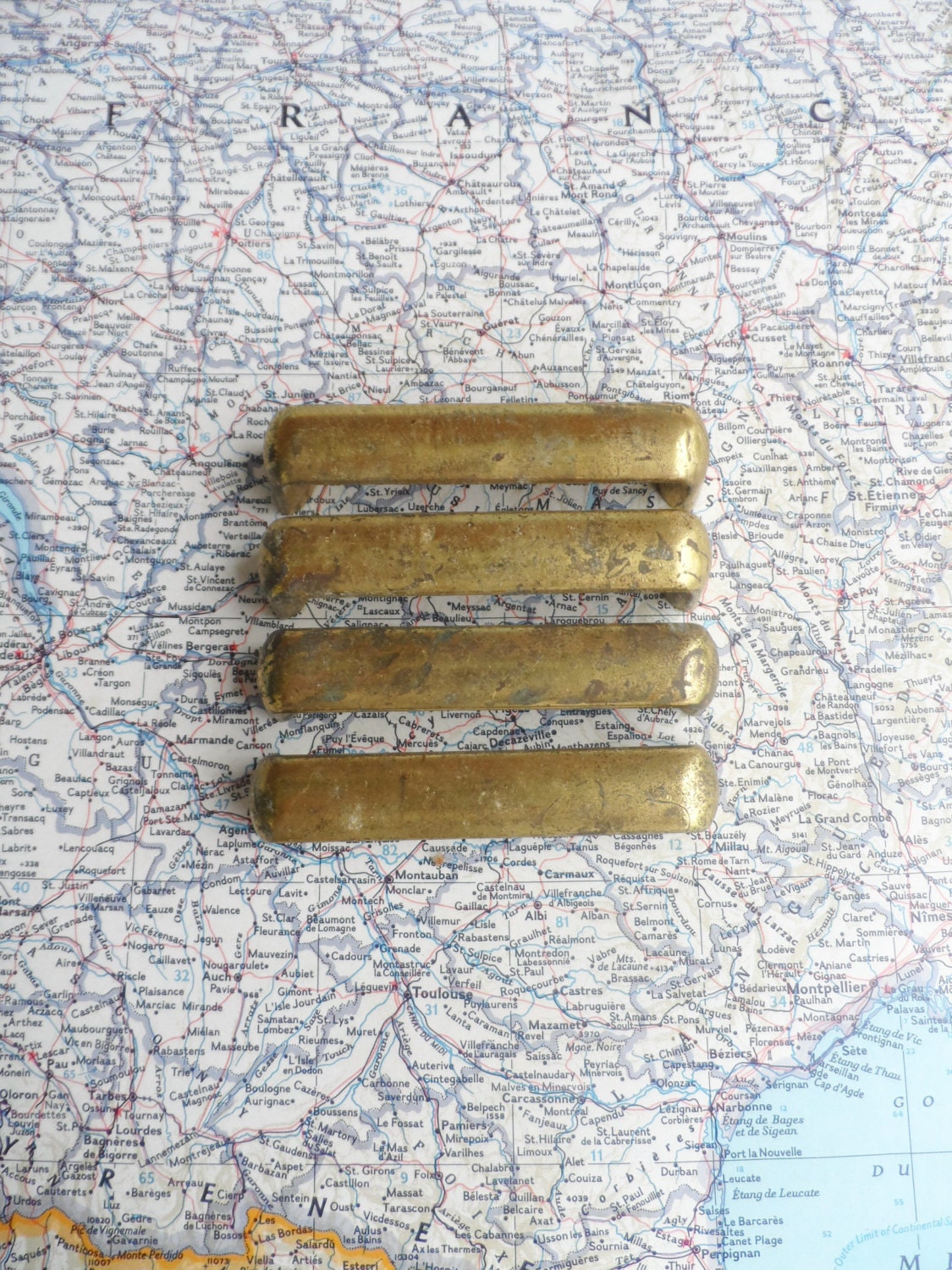 4 vintage distressed brass metal handles includes hardware