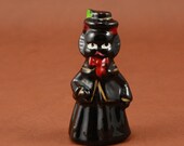 Black Cat Shaker w Hat Cape Salt Pepper Japan Vtg