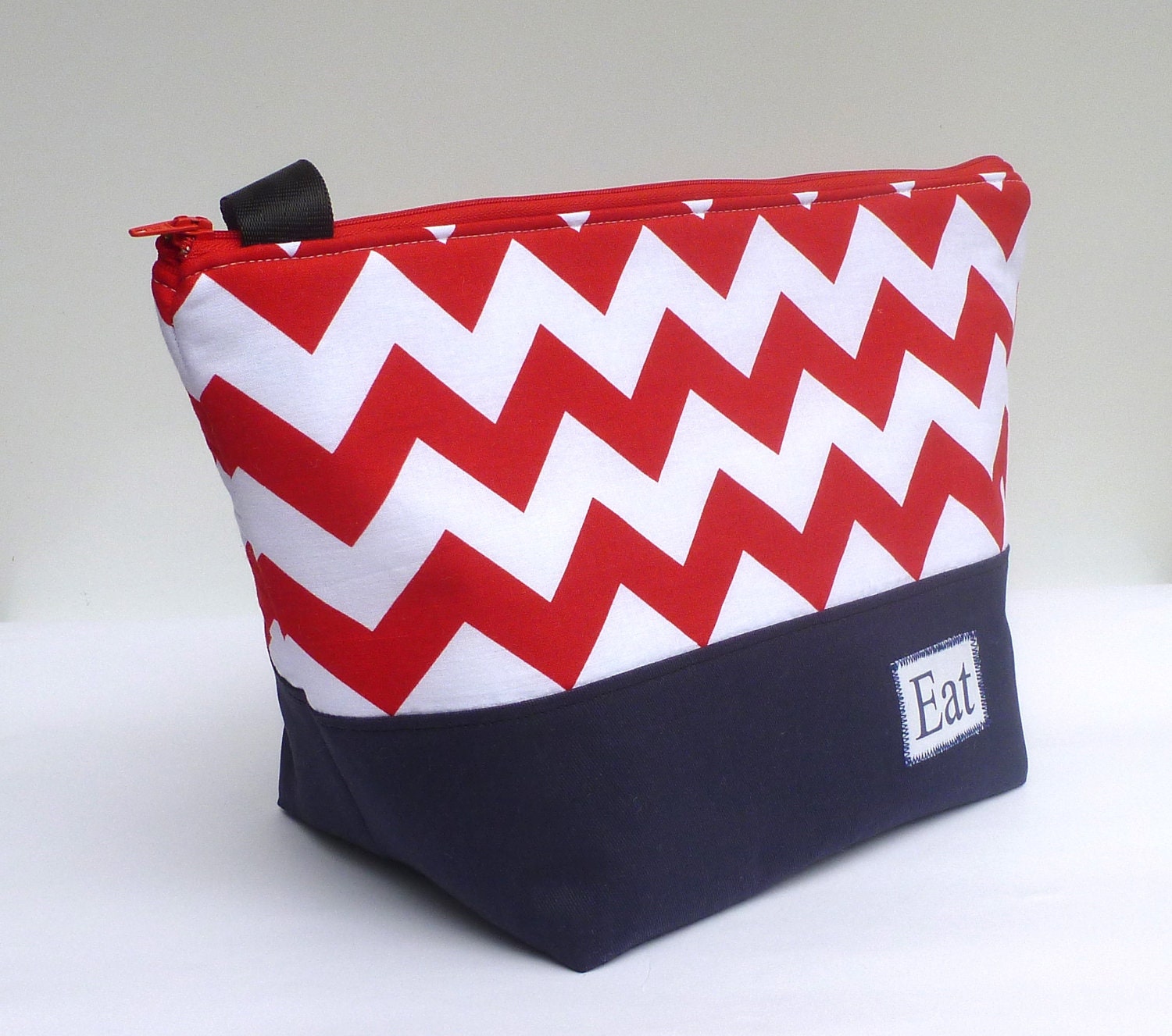 Insulated Lunch Bag Tote Eco Friendly Zip Picnic Red Chevron Lunch Bag by BonTons