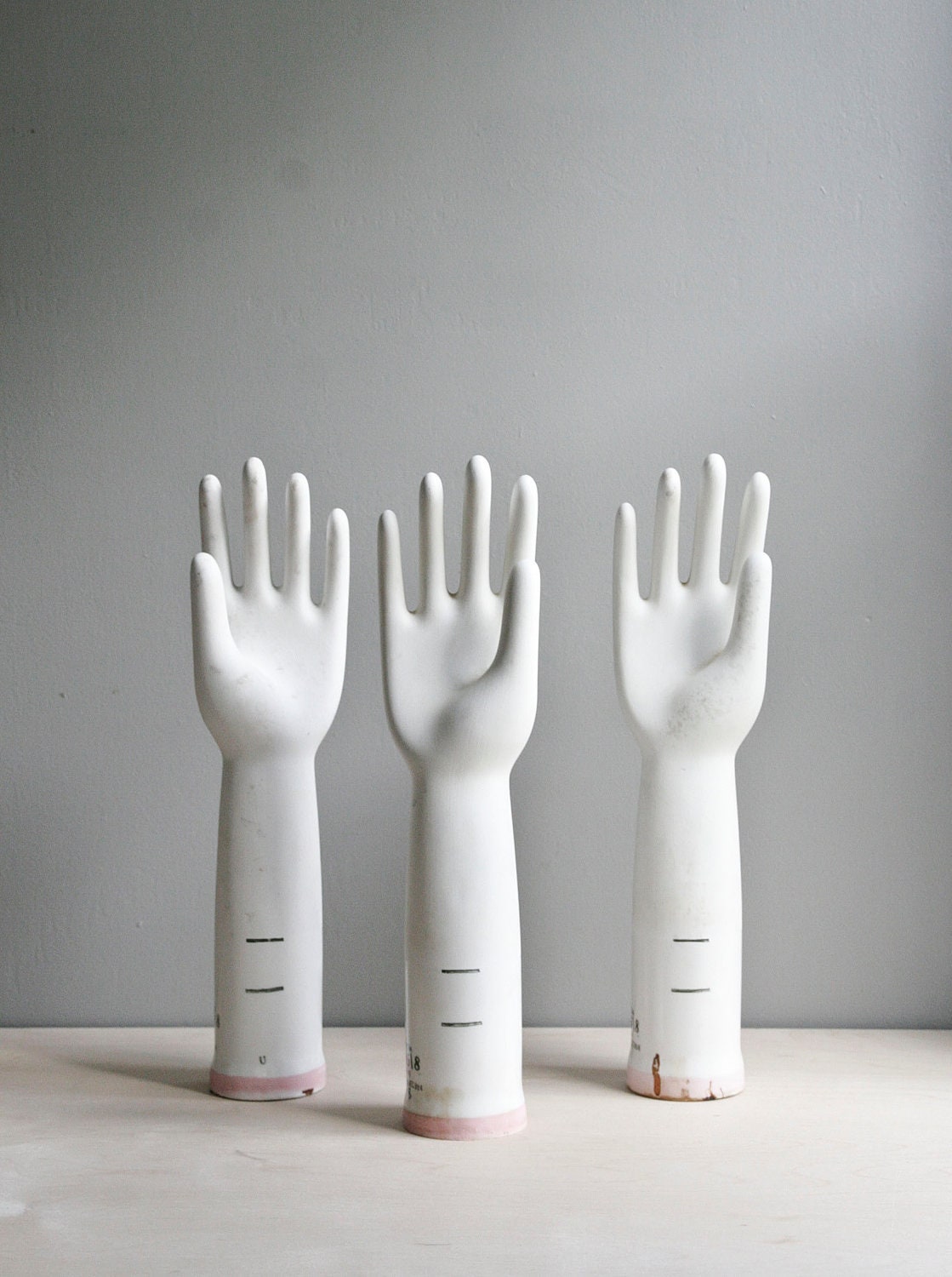 industrial porcelain glove mold
