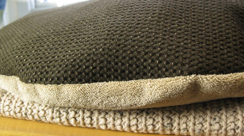 All Purr Puss Wooly Cat Bed