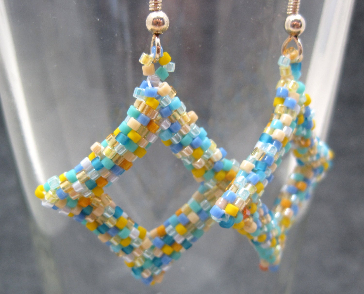 AS SEEN IN Beaded Dangle Earrings - Peyote Tubular Squares - Tropical by randomcreative on Etsy
