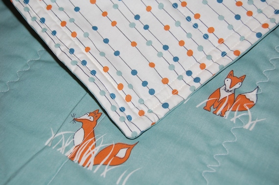 ORGANIC  modern baby quilt- foxes & dots- made to order