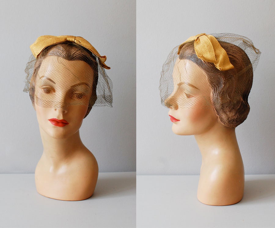 1950s fascinator / 60s bow hat / veil / Golde hat
