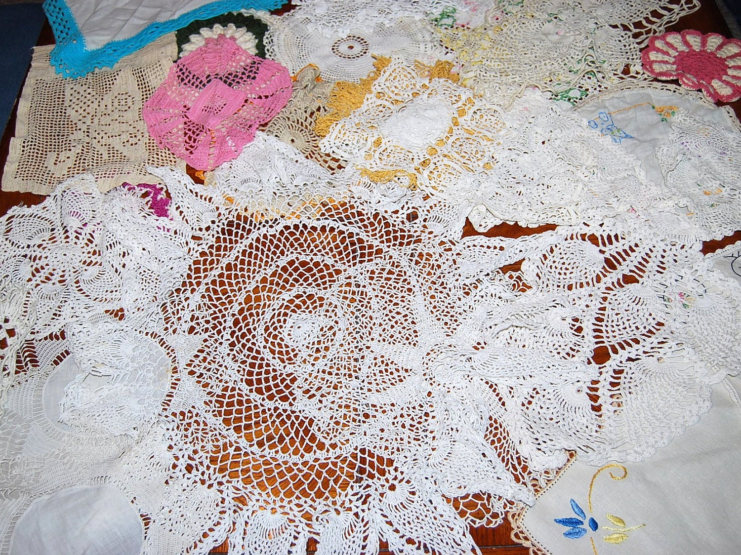 Crochet and Linen Doily Collection 24 Pieces