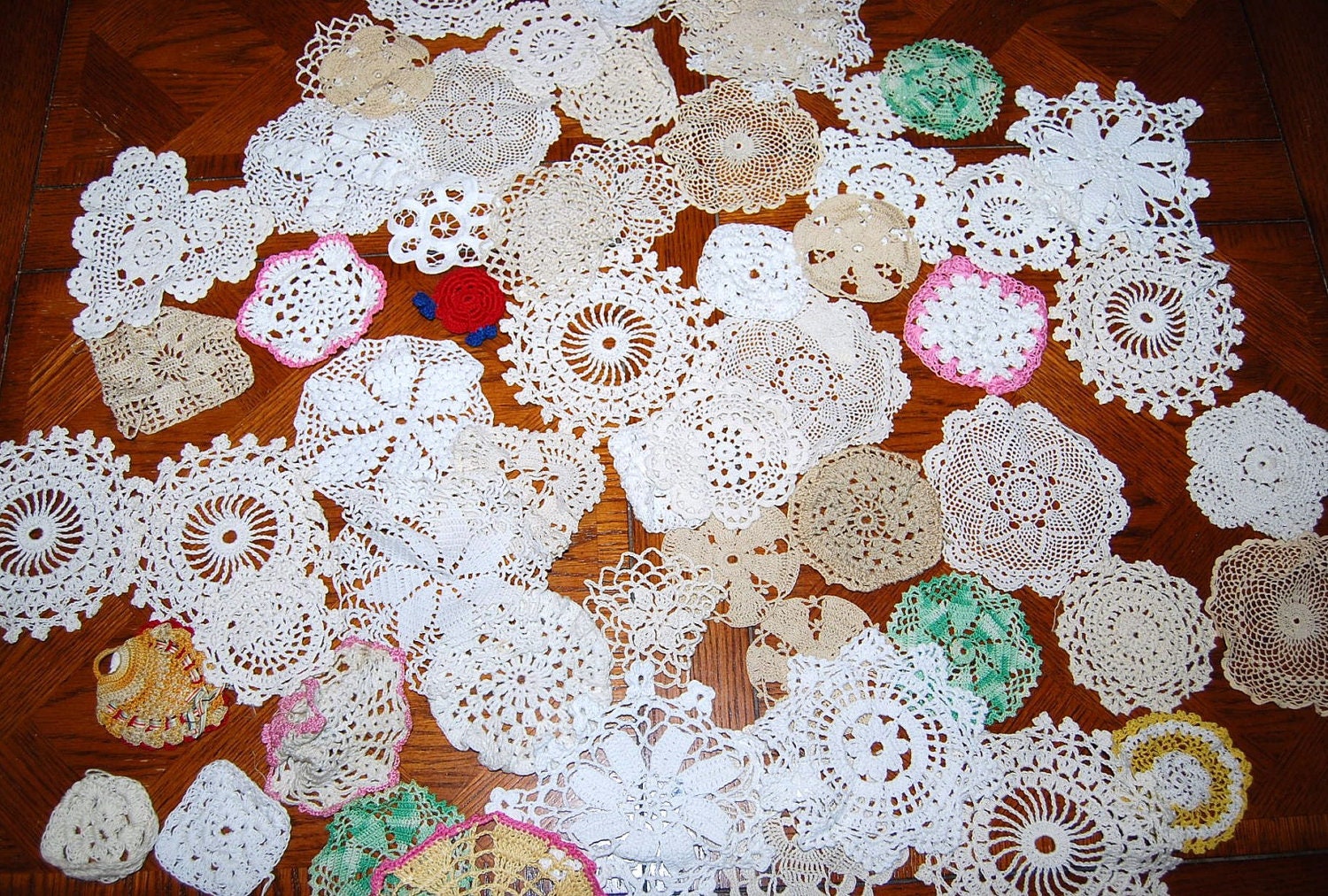 60 Pretty Crochet Pieces