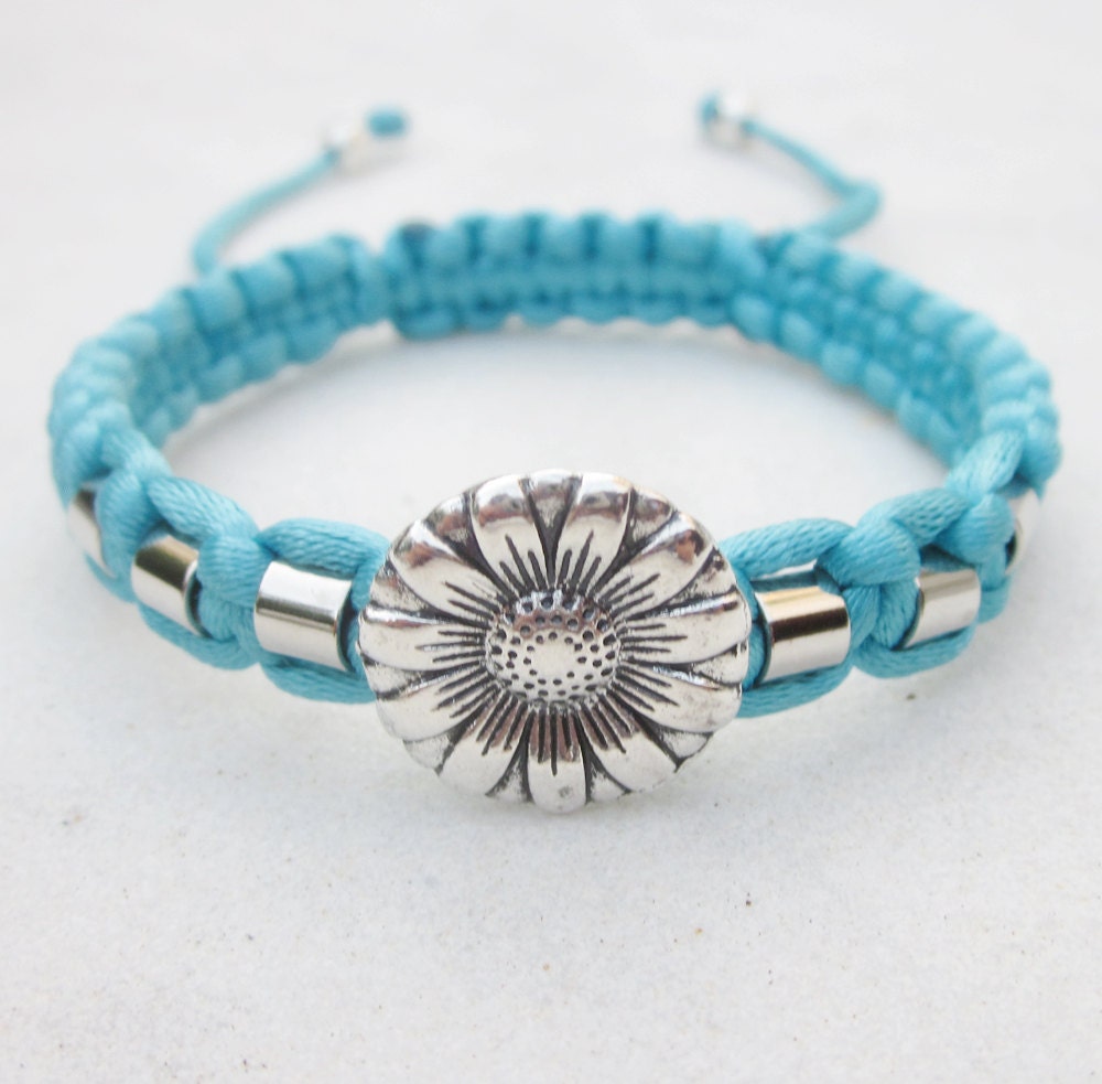 Flower friendship bracelet macrame stack bracelet silver beads button blue summer jewelry