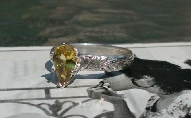 Sterling Silver Solitaire Fiery Acid Green Yellow Sphene Engagement Ring Etched Design Sz9