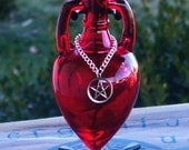 POWER WITCH Pentacle Blood Red Amphora Magic Potion Bottle, Enchanting Corked Glass Vessel with Sturdy Metal Stand
