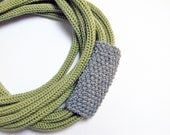Loops neckwarmer, knit necklace, tube scarf.  Customizable, pure merino extrafine wool, choose your color. knitted accessories.