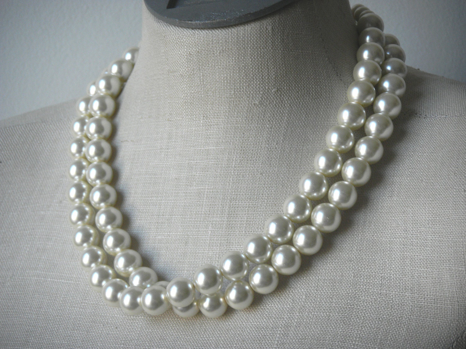 Pearls  double strand  necklace cream pearl off white bone chunky two strand