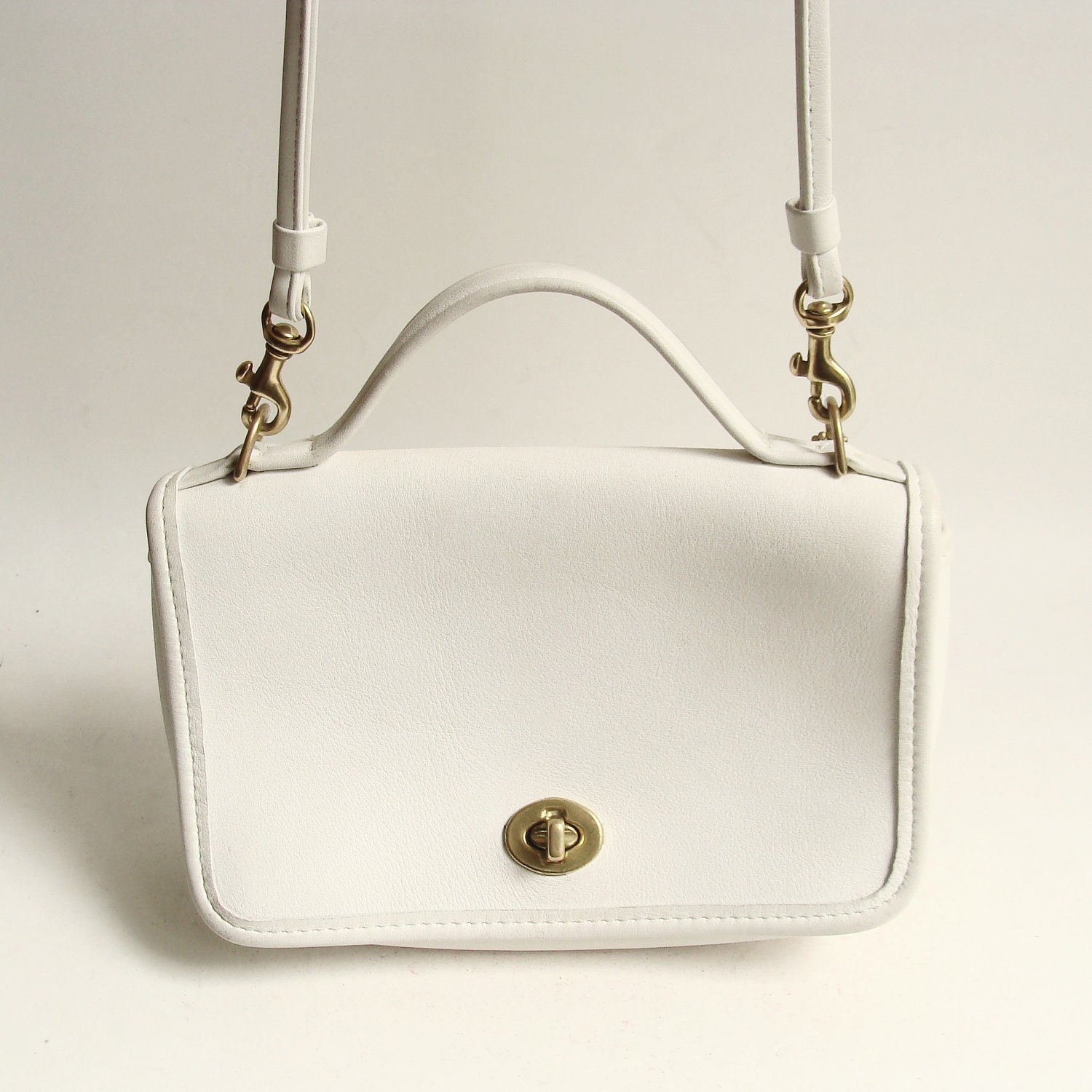 Coach bag / white leather Coach bag / small leather purse / 90s 1990s Coach / vintage Coach bag