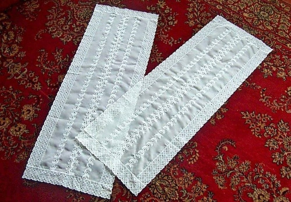 RUNNER Table SCARF Vintage White Eyelet LACE Sheer Organdy Pair 42" Set 2