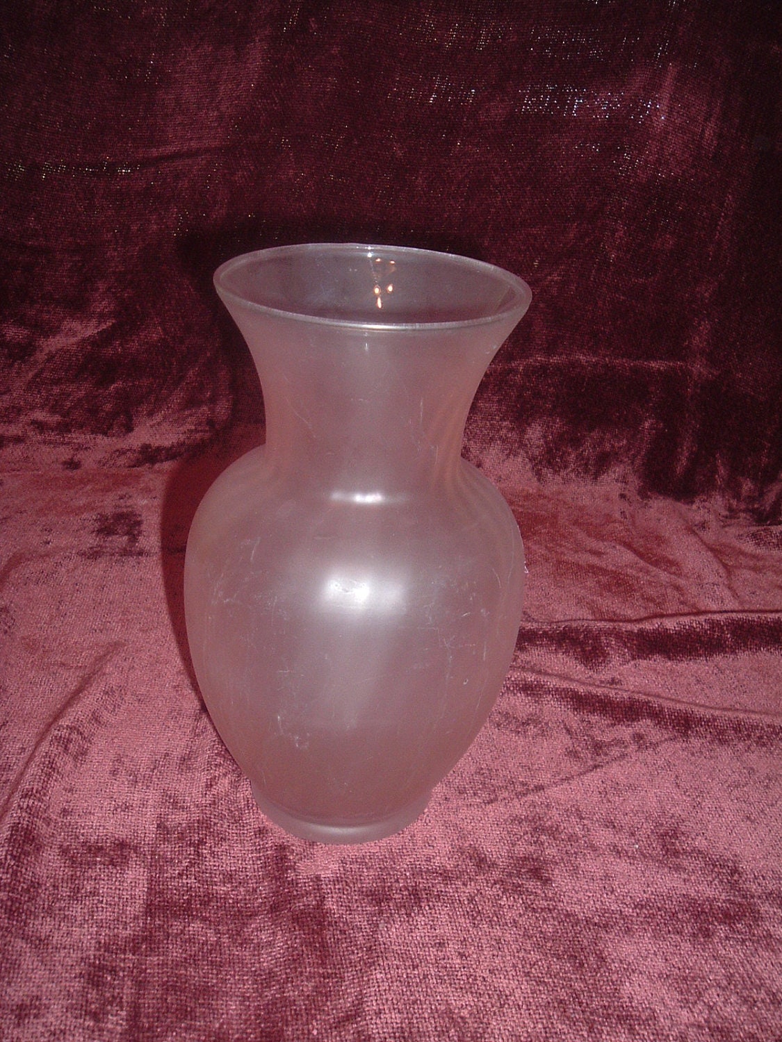Vintage Shabby Pink Frosted Glass Vase By Handymanhowto On