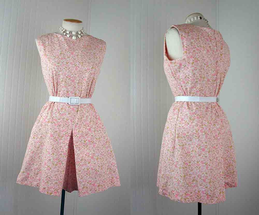 1960s Playsuit - Vintage 60s Mod Rockabilly Pink Floral Cotton Shorts Sunsuit L - Romper Room