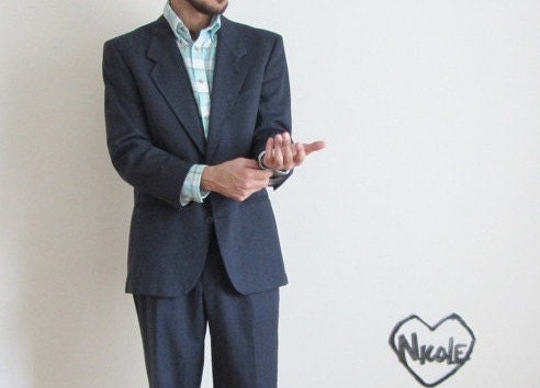 yves saint laurent mens suit . midnight navy blue menswear .44R.large .sale