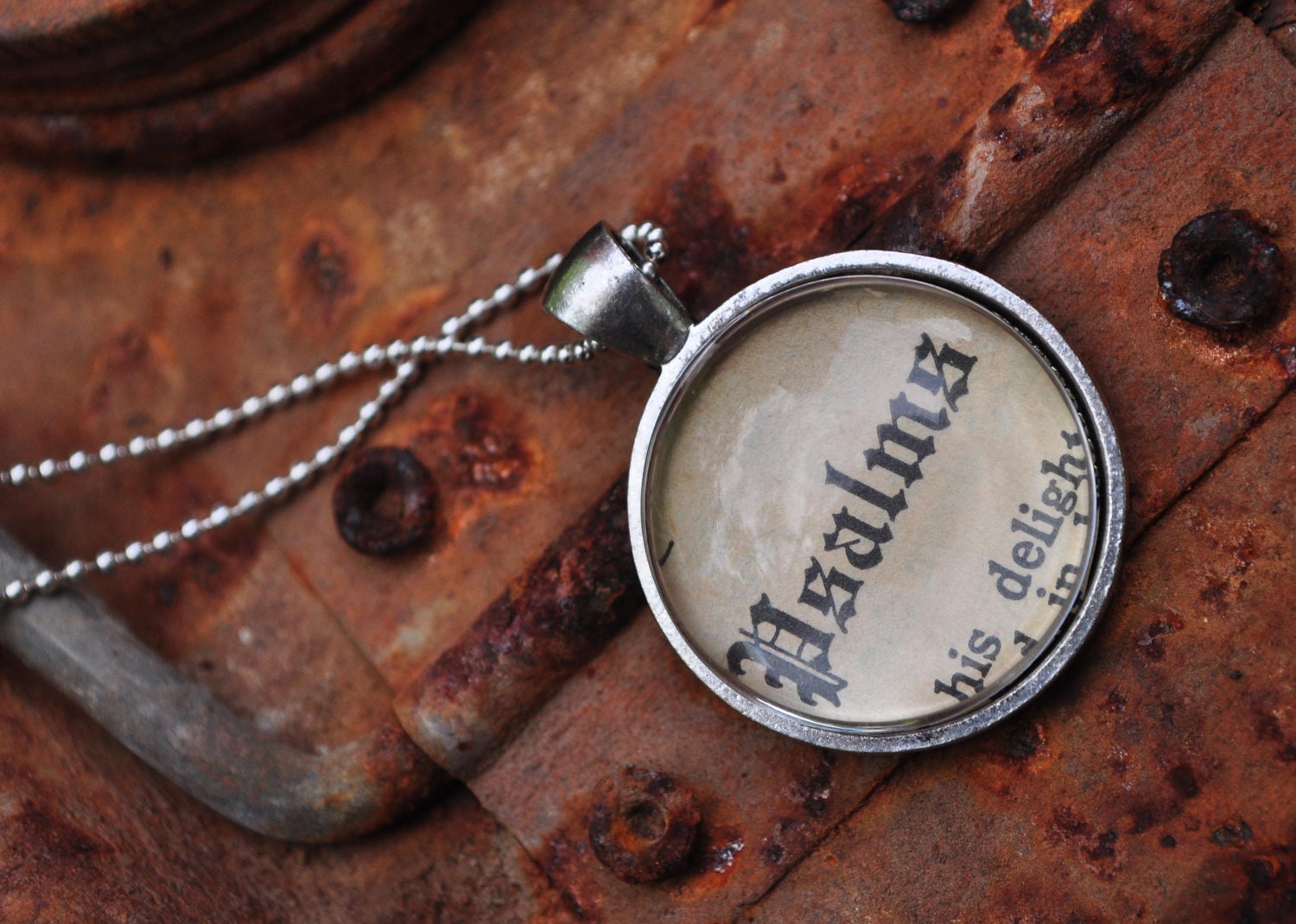 Vintage Bible Verse Pendant Necklace PSALMS