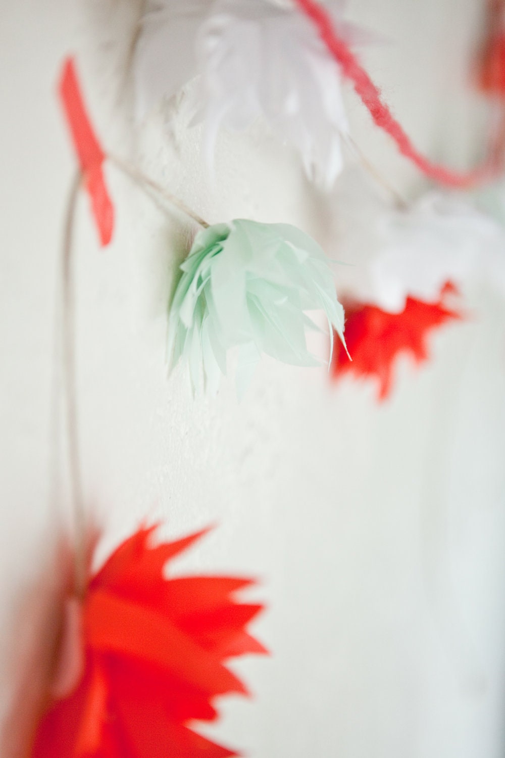 Coral & MInt - 6 Flower Garland