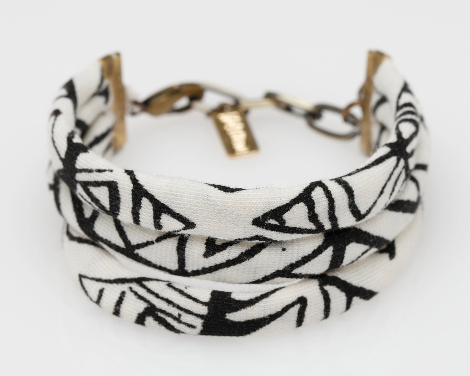 String Cuff Bracelet in 'White Heat Geo'