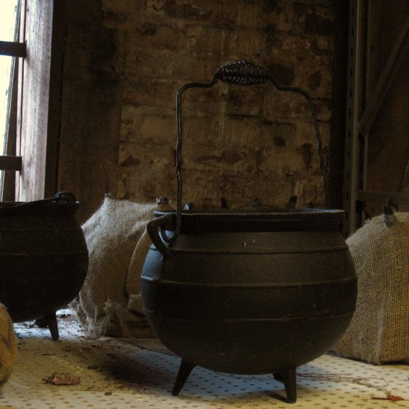Vintage Cast Iron Cauldron