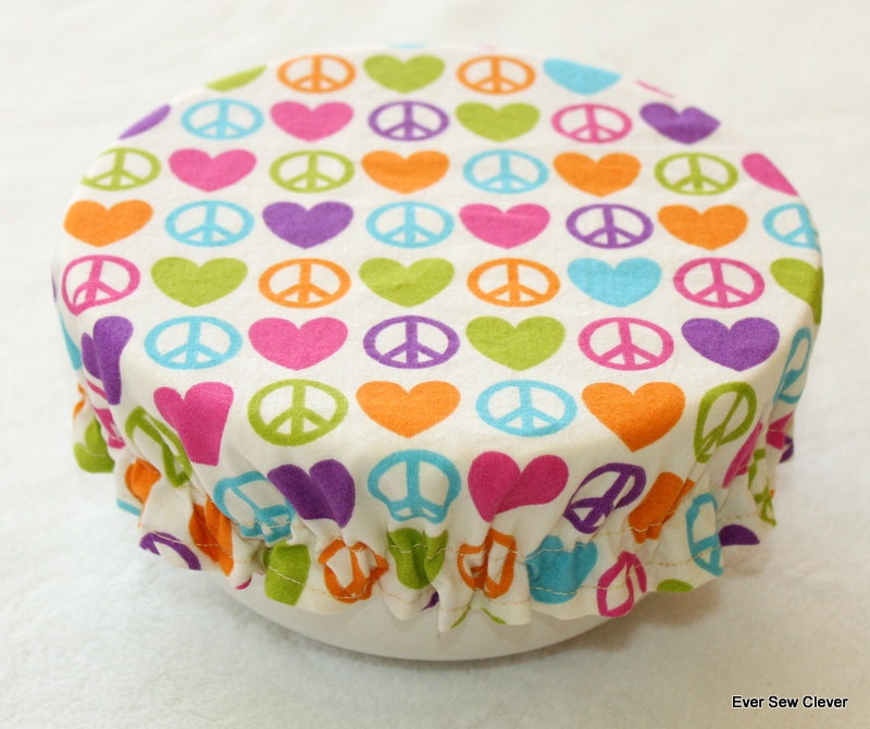 Reusable Bowl Covers BPA Free Eco-Friendly Washable - 8 Inch Hearts & Peace On Cream
