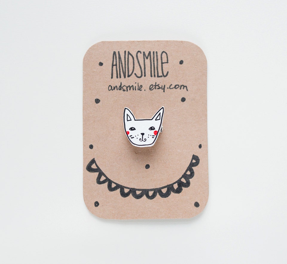 Kitty Brooch