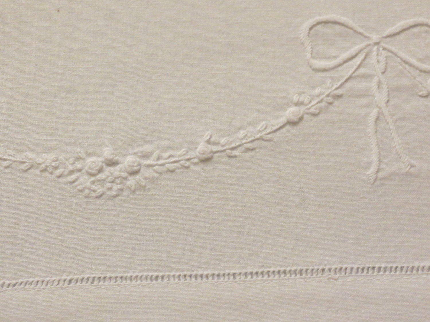 Vintage 50s Handmade Embroidered Baby Cot White Cotton Bed Sheet
