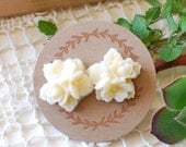 Ivory Bouquet Earrings