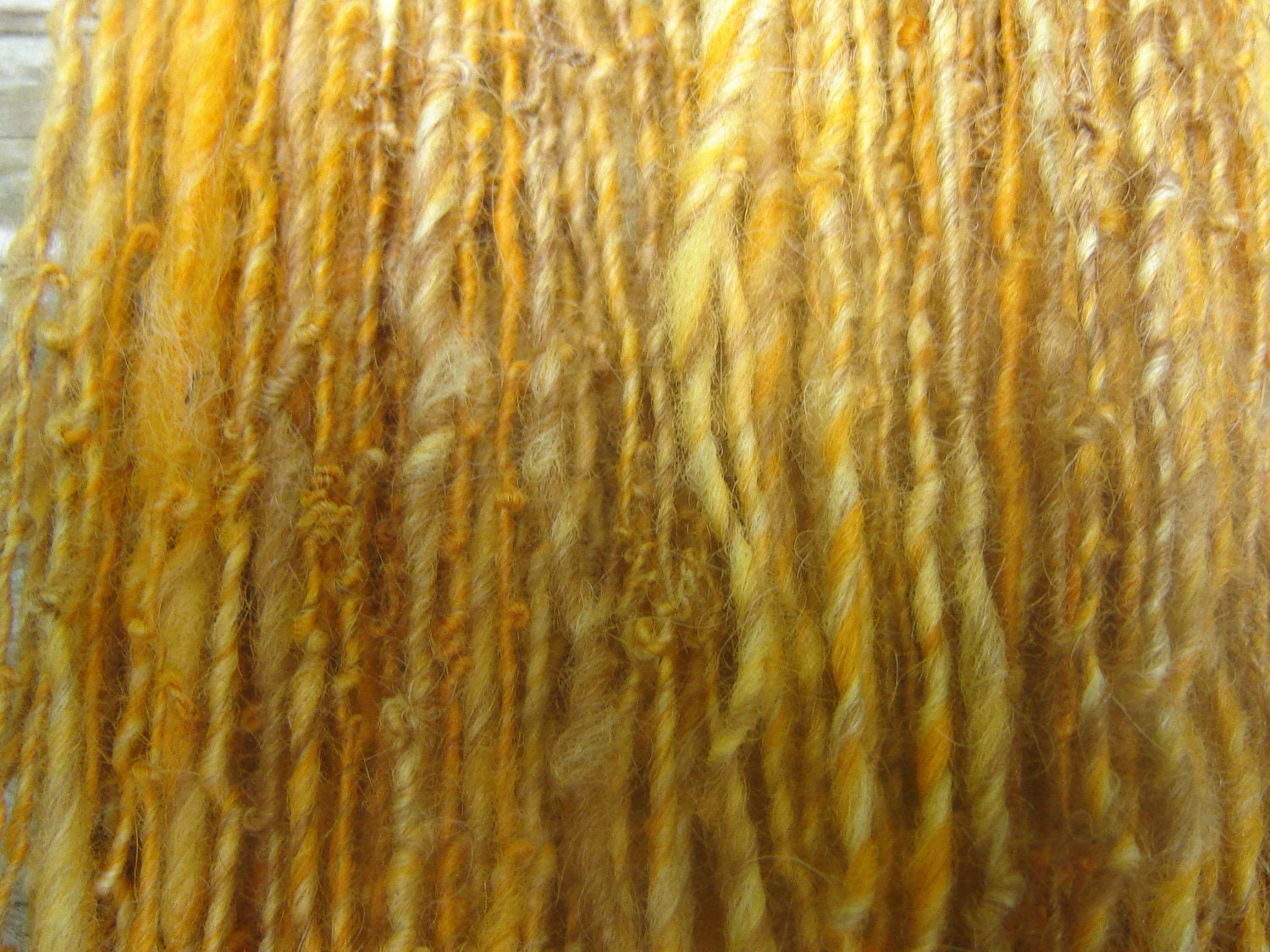 Handspun BFL and Alpaca yarn - Golden Days