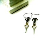Steampunk Earrings Pocket Watch Keys & Watch Part Vintage - KEY TO TIME - ooak - bronze plated earwires Etsy uk
