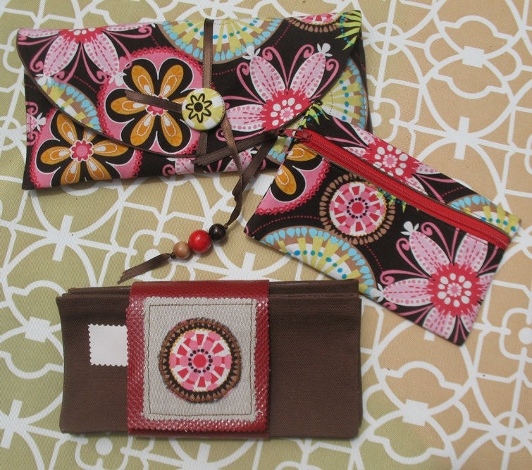CuFF Wrap //Designer Fabric Cash  Envelope CuFF Wrap - economical alternative to Carrier
