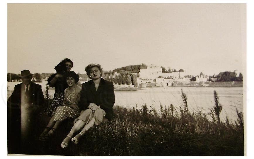 Vintage French Photo - By the Lake - ChicEtChoc