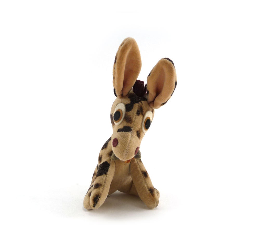 Vintage stuffed giraffe - Fancy Animal plush animal brown spots