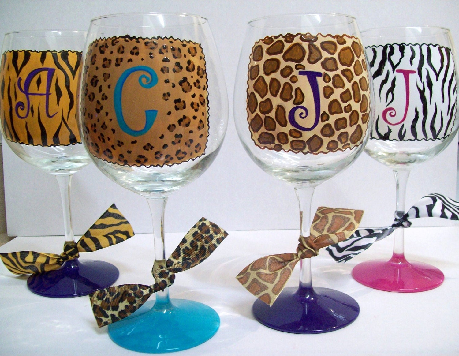 Items similar to Animal Print Wine Glasses on Etsy