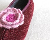 SALE New Product - Women Home Slippers, Velvet slippers, Size 6 1/2, Flower embroidered, crochet floral, Burgundy slippersred flower
