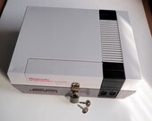 Nintendo NES Keepsake Jewelry Box