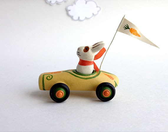 Mini Carrot Car with White Rabbit - Toy Car
