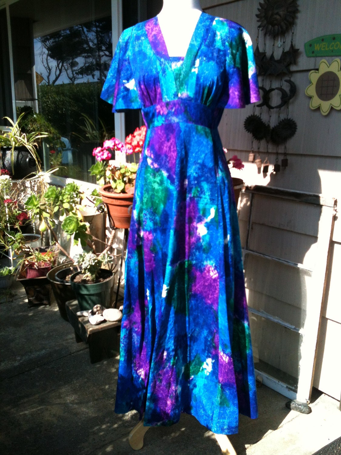 Free USA Shipping Aug only 1960s Fumi's originals Bark cloth bright blues purples greens white s10