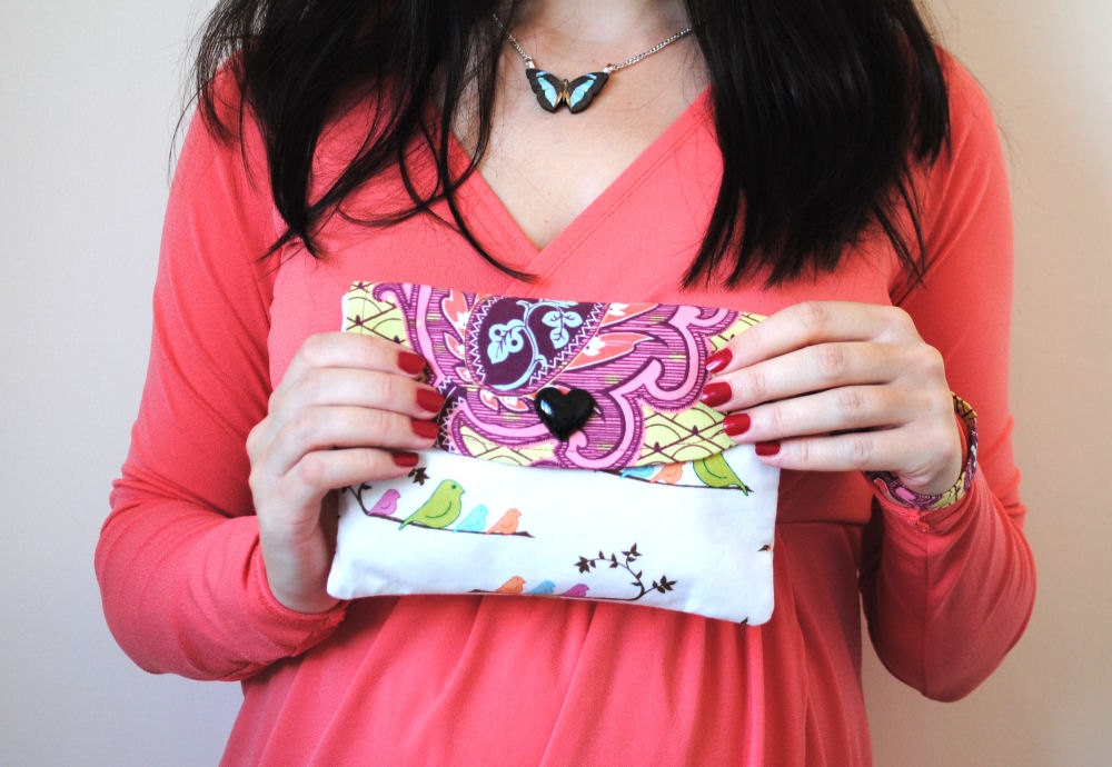 Handmade Molly Wristlet Clutch Purse Bag in Retro Bird Print Fabric