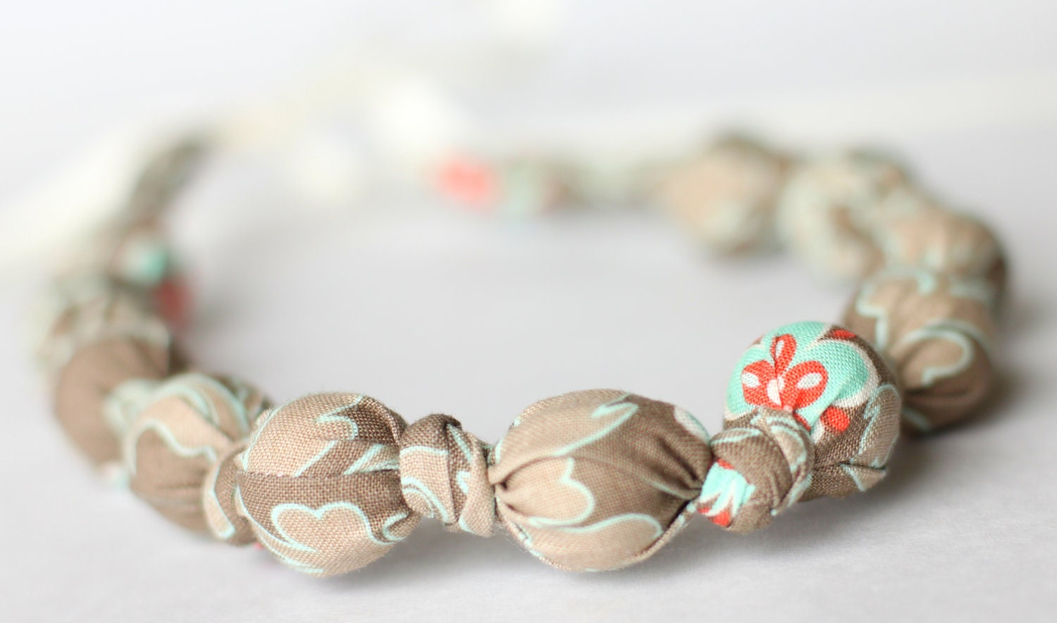 Fall Necklace, Khaki Gray Teething, Breastfeeding, Babywearing, Bridesmaid Necklace- Floral Damask