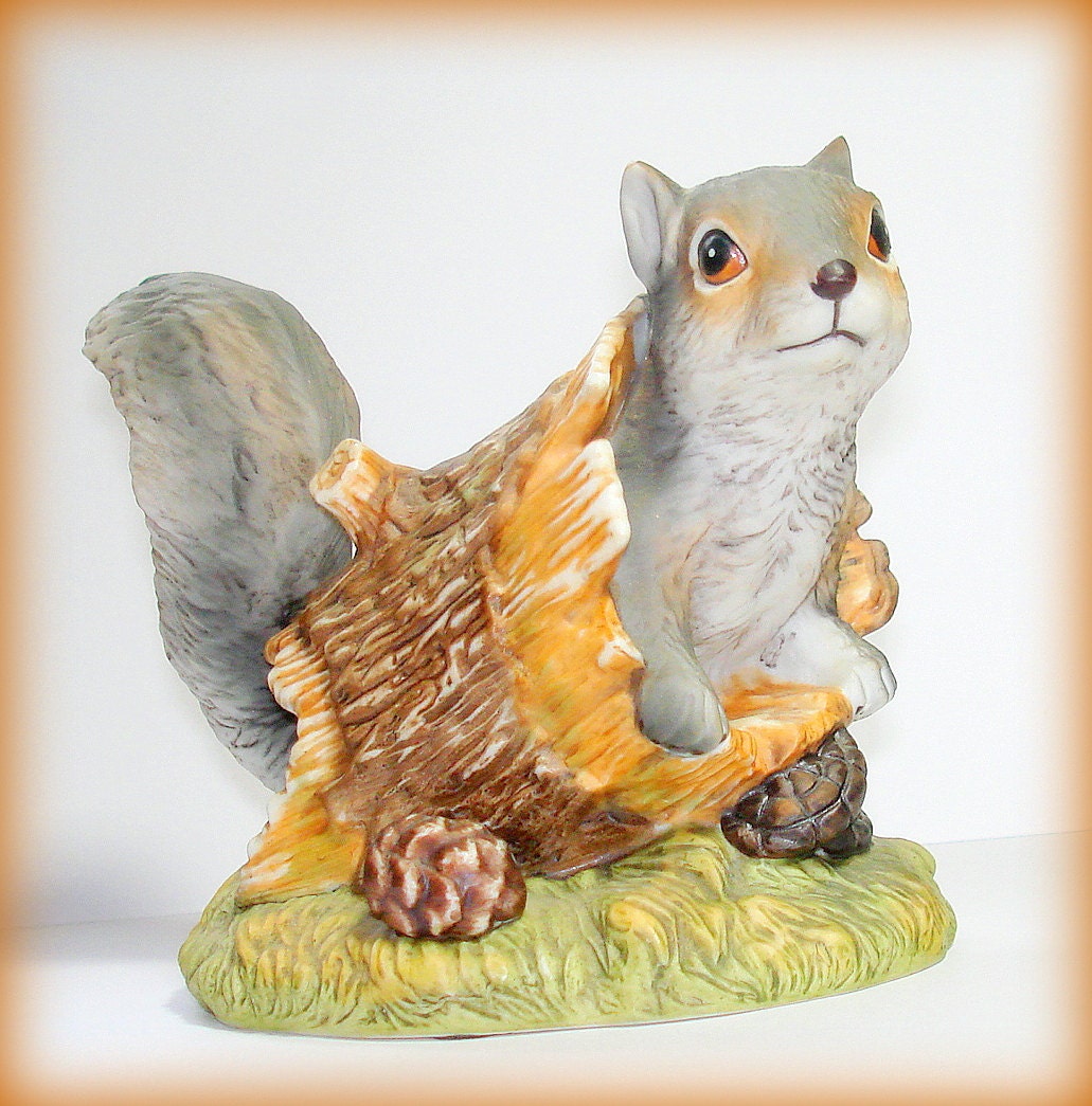 homco masterpiece porcelain squirrel