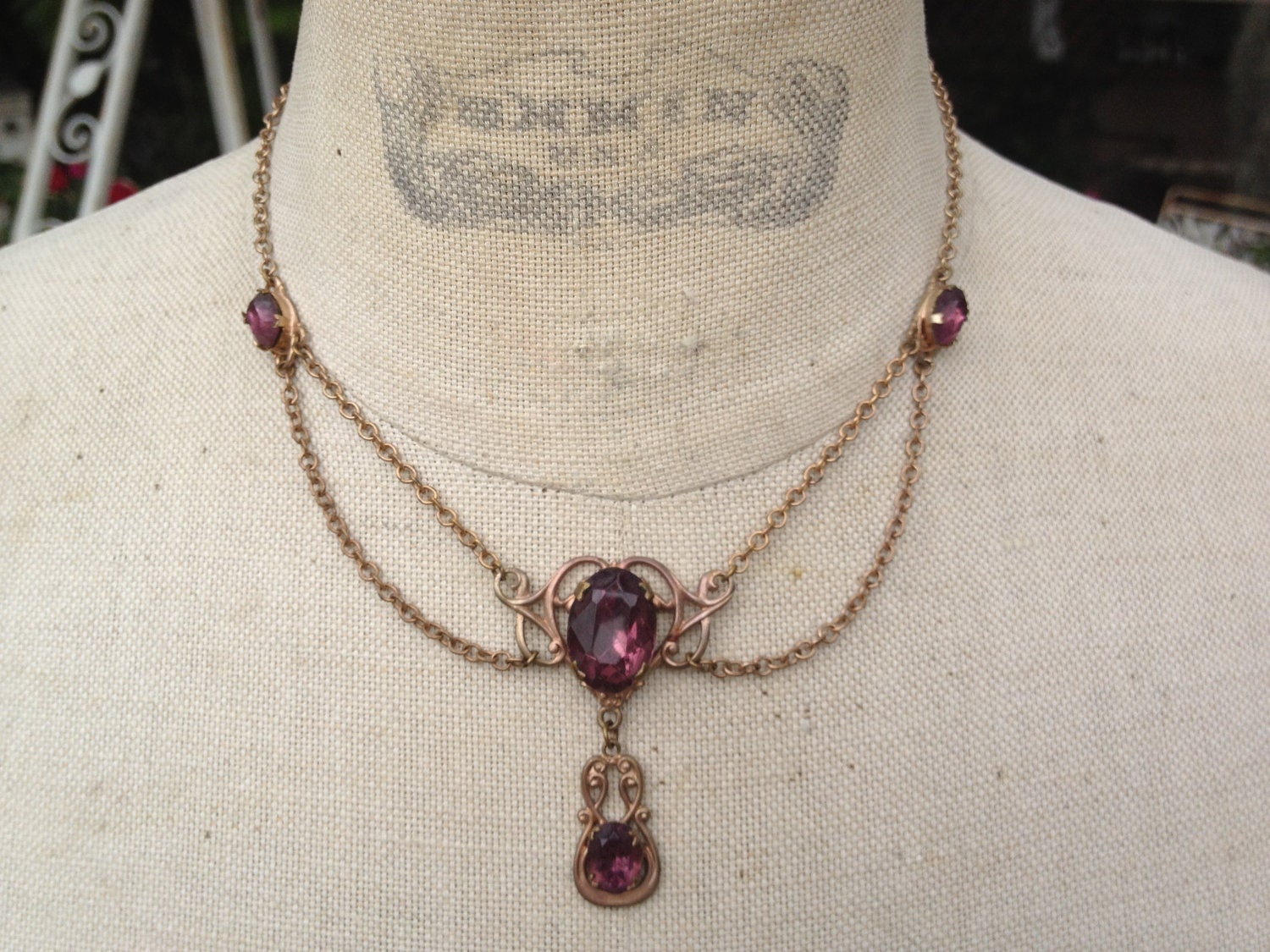 Vintage Turn of the Century Art Nouveau Amethyst Glass Necklace